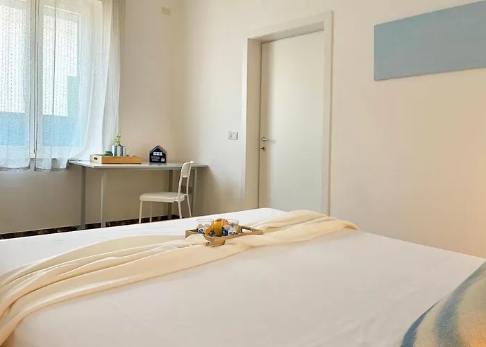 Holihome Tide Living アパート トルトレート