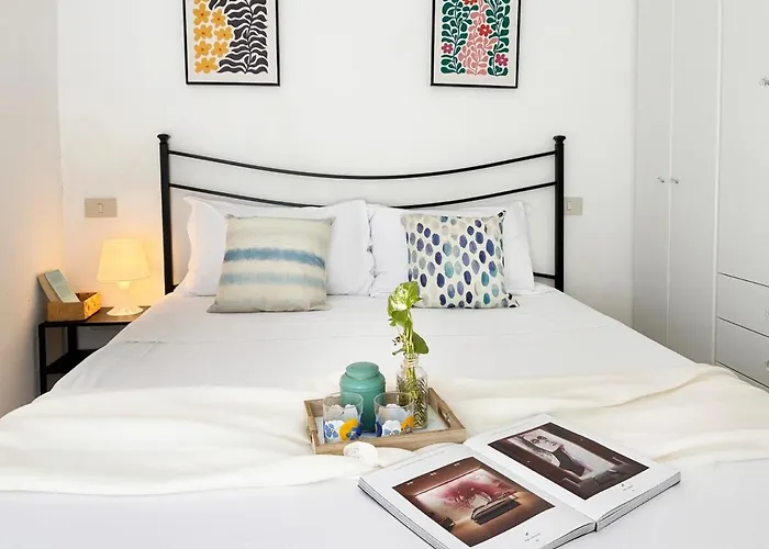 Holihome Tide Living アパート トルトレート