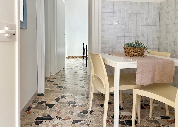 Holihome Tide Living アパート トルトレート